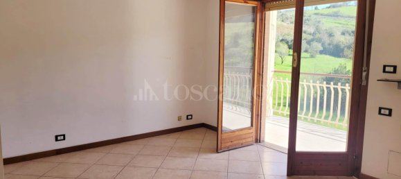 3-salle Appartement à Monterotondo, Italy No. 230209 15