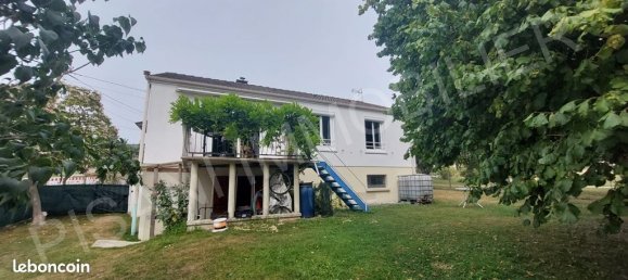 3 Schlafzimmer Haus in Petiville, France, Nr. 357218 2