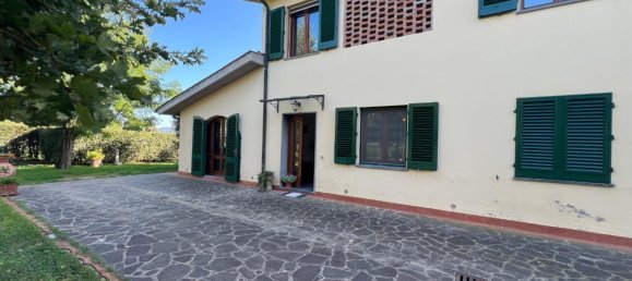 5 bedrooms Villa in Empoli, Italy No. 178330 12