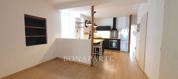 2 bedrooms Apartment in Roanne, France No. 301413 3
