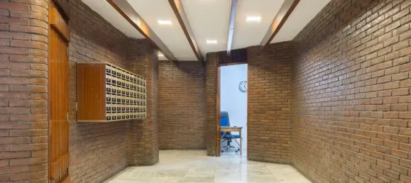 2 chambres Appartement à Sants-Montjuic, Spain No. 81444 10