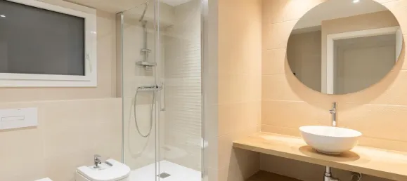 2 chambres Appartement à Sants-Montjuic, Spain No. 81444 32