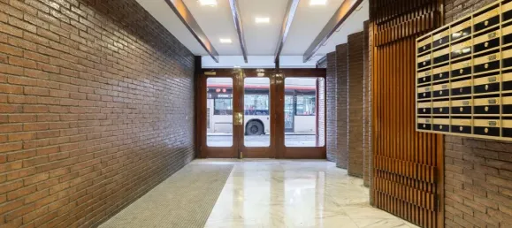 2 chambres Appartement à Sants-Montjuic, Spain No. 81444 8