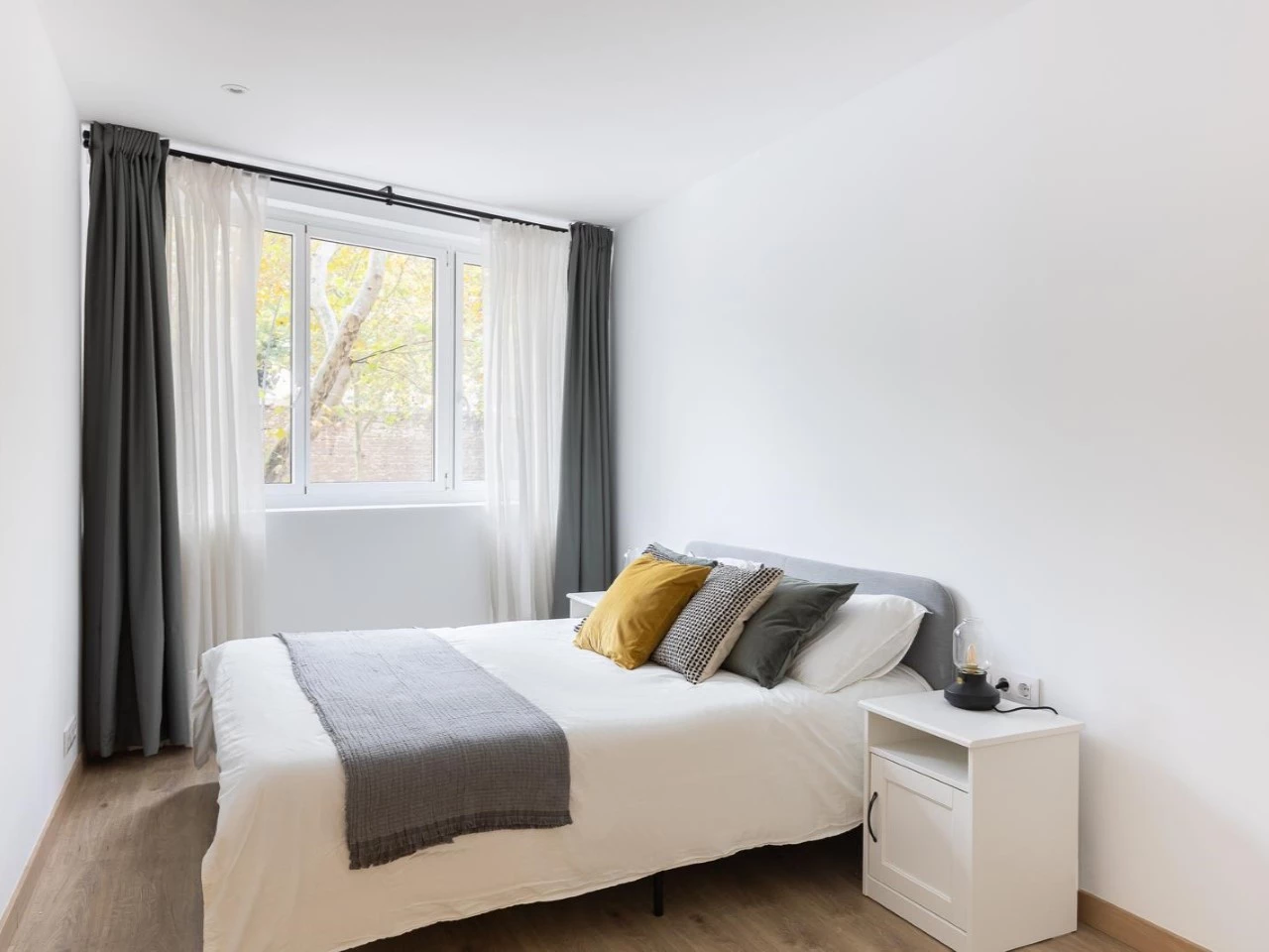 2 chambres Appartement à Sants-Montjuic, Spain No. 81444