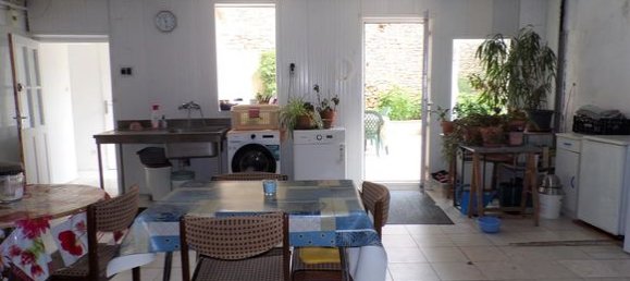 3 bedrooms House in Occitanie, France No. 309740 11