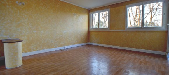 2 bedrooms Apartment in Verneuil-sur-Seine, France No. 189264 4