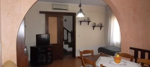 5 rooms House in Matino, Italy No. 86876 5