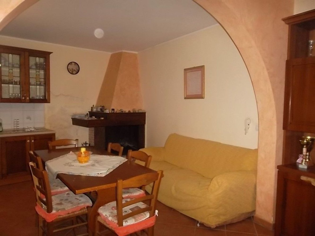 5 rooms House in Matino, Italy No. 86876