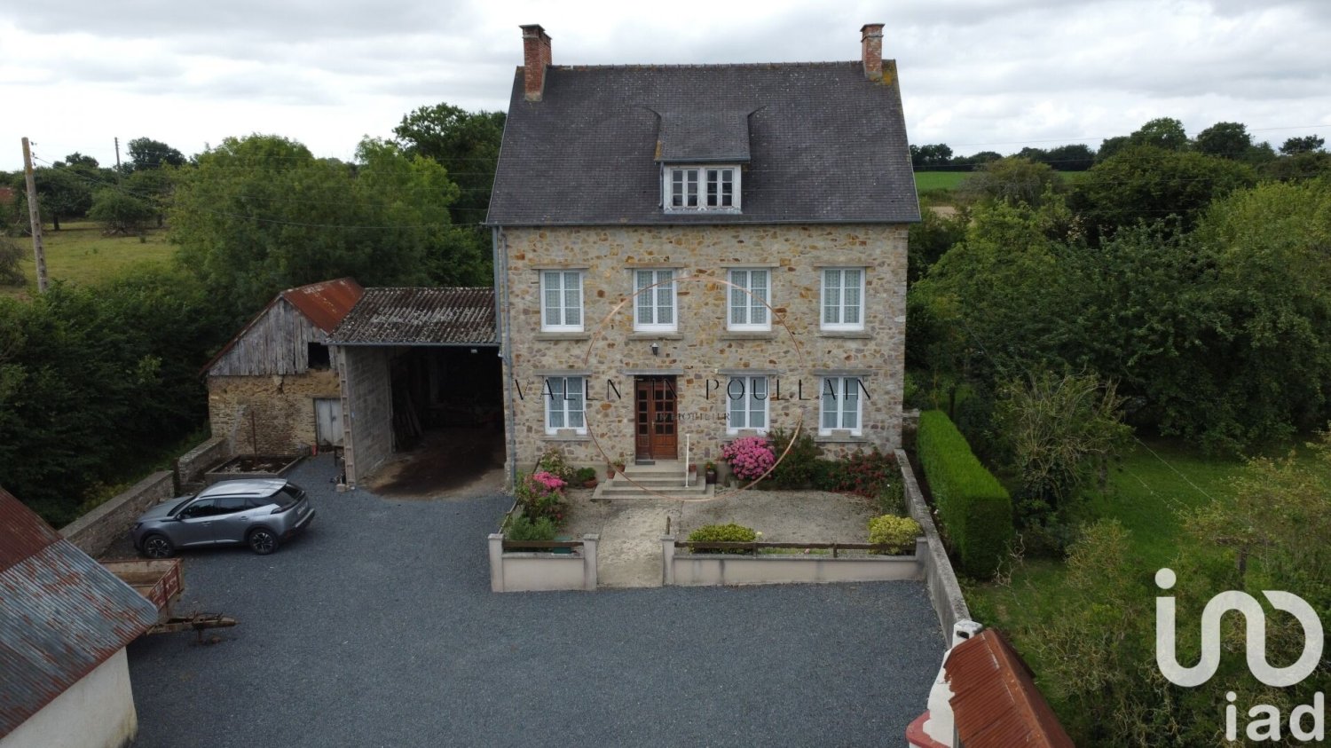 4 bedrooms House in Manche, France No. 288796