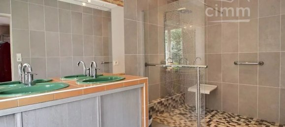 Casa T5 em Artannes-sur-Indre, France N.º 210139 10