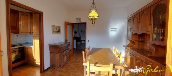6 rooms Apartment in Poggibonsi, Italy No. 153021 6
