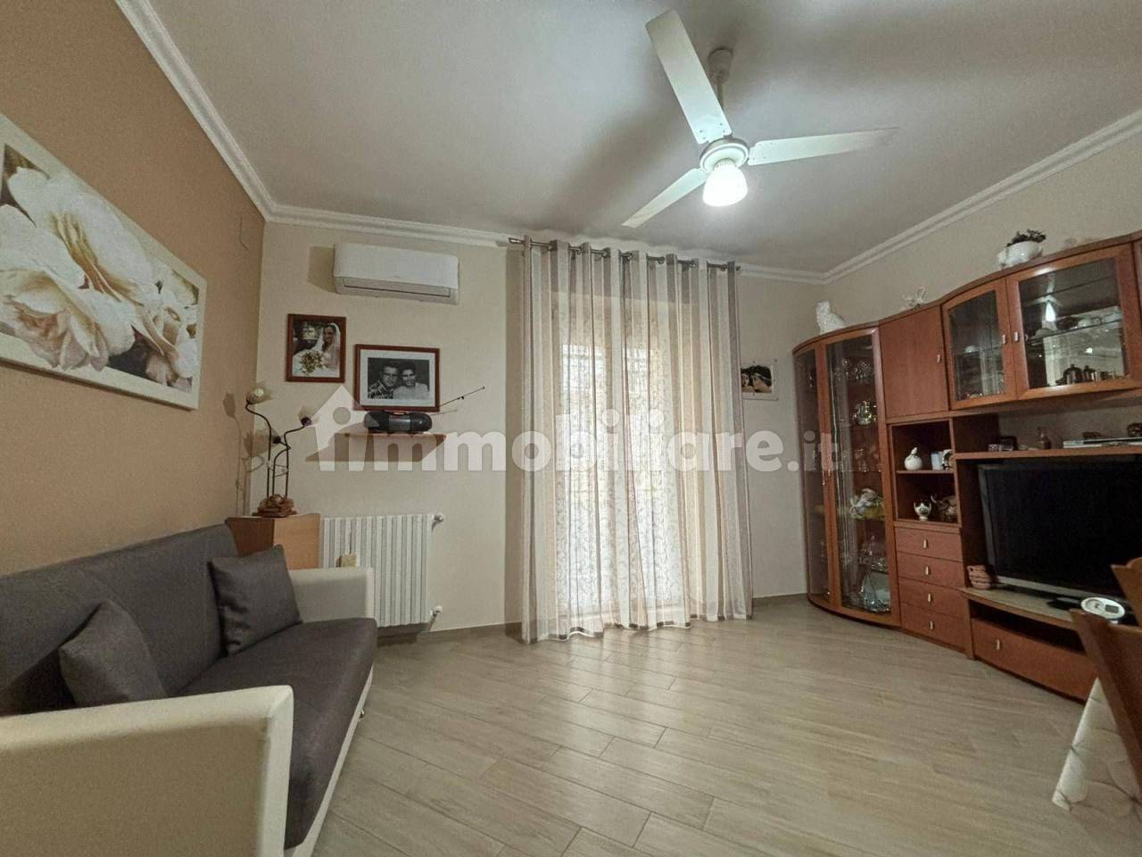 Apartamento de 2 dormitorios en Foggia, Italy No. 23958
