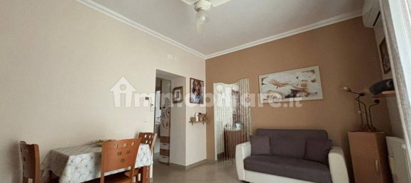 Apartamento de 2 dormitorios en Foggia, Italy No. 23958 27