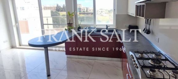 2 bedrooms Penthouse in Mgarr, Malta No. 10772 7