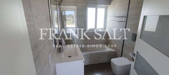 2 bedrooms Penthouse in Mgarr, Malta No. 10772 17