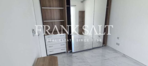 2 bedrooms Penthouse in Mgarr, Malta No. 10772 18