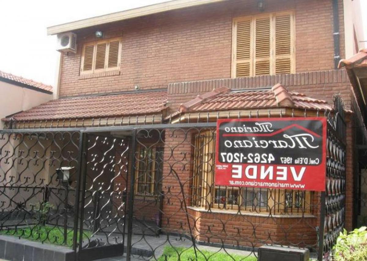 3 Schlafzimmer Haus in Lanus, Argentina, Nr. 76651