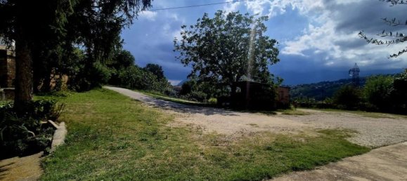 9 chambres Maison à Filetto, Italy No. 352830 6