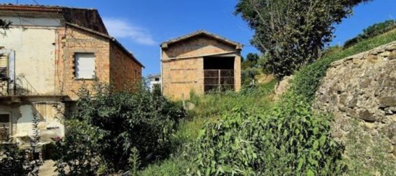 9 chambres Maison à Filetto, Italy No. 352830 2