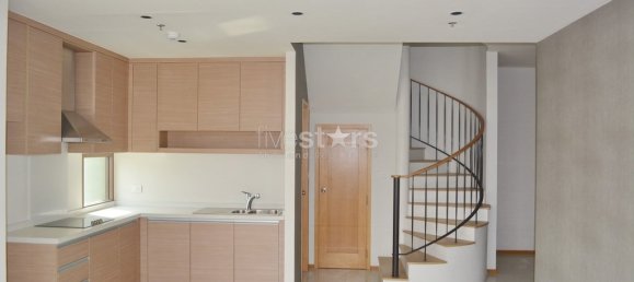 2 bedrooms Condo in Bangkok, Thailand No. 7687 2