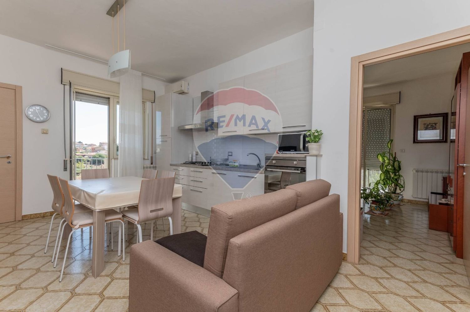 Квартира с 4 комнатами в Кальтаджироне, Италия № 172224