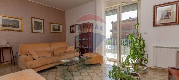 Квартира с 4 комнатами в Кальтаджироне, Италия № 172224 16