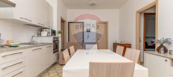 Квартира с 4 комнатами в Кальтаджироне, Италия № 172224 11