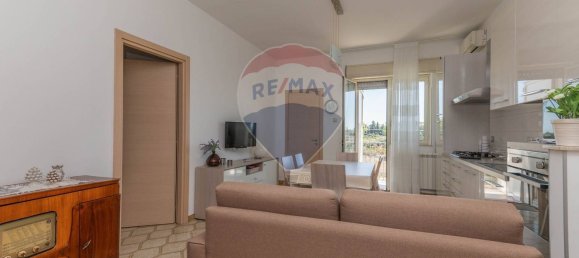 Квартира с 4 комнатами в Кальтаджироне, Италия № 172224 13