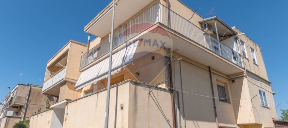 Квартира с 4 комнатами в Кальтаджироне, Италия № 172224 26