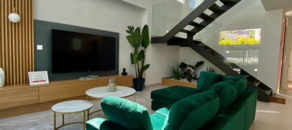 3 bedrooms Villa in Golf Bahia, Spain No. 7042 18