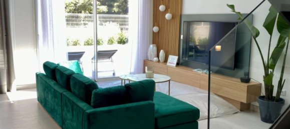 3 bedrooms Villa in Golf Bahia, Spain No. 7042 14