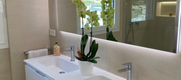 3 bedrooms Villa in Golf Bahia, Spain No. 7042 28