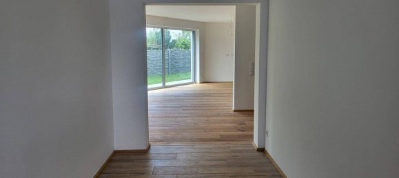 Дом с 5 комнатами в Занкт Пёльтен, Австрия № 218299 11