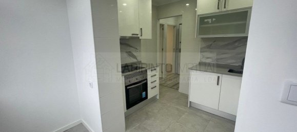 Apartamento de 1 dormitorio en Lisbon, Portugal No. 151925 2