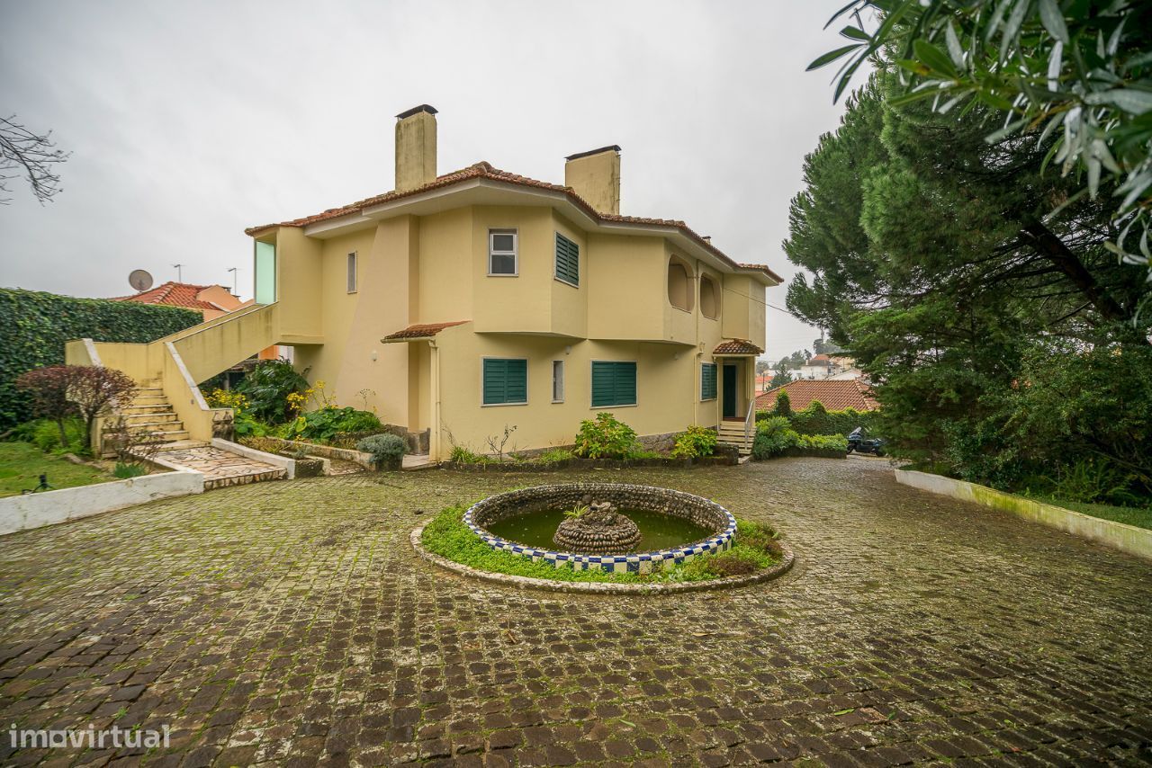 6 bedrooms House in Cascais, Portugal No. 43083