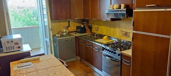 5غرفة شقة في Carrara, Italy رقم 47584 21