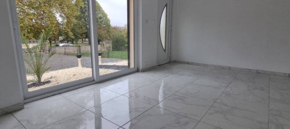 Casa de 3 dormitorios en Jouet-sur-l'Aubois, France No. 88475 3