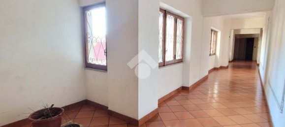 5 bedrooms Penthouse in Naples, Italy No. 327447 15