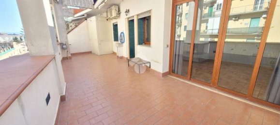 5 bedrooms Penthouse in Naples, Italy No. 327447 26