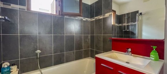 3 bedrooms Duplex in Eaubonne, France No. 359085 8