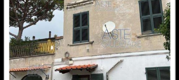 6 rooms Apartment in San Giuliano Terme, Italy No. 199543 8