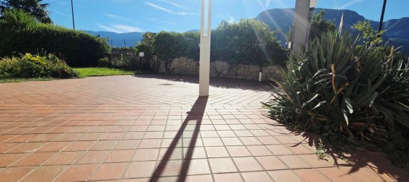 5 غرف نوم شقة في Roveré della Luna, Italy رقم 350602 12