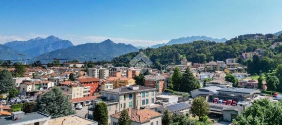 5 chambres Villa à Oggiono, Italy No. 162322 37