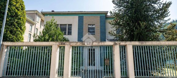 5 chambres Villa à Oggiono, Italy No. 162322 22