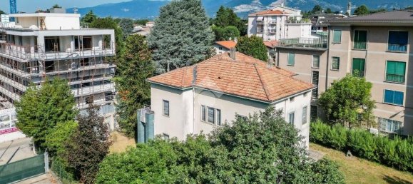 5 chambres Villa à Oggiono, Italy No. 162322 20