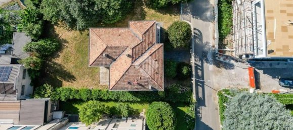 5 chambres Villa à Oggiono, Italy No. 162322 16