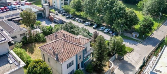 5 chambres Villa à Oggiono, Italy No. 162322 11