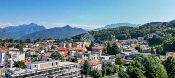 5 chambres Villa à Oggiono, Italy No. 162322 29