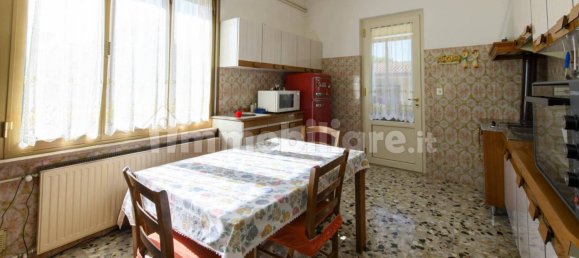 3 bedrooms Villa in Gorizia, Italy No. 295765 4