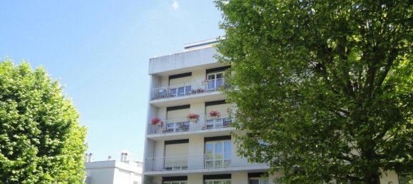 Квартира с 3 спальнями в Нуази-ле-Гран, Франция № 174481 2